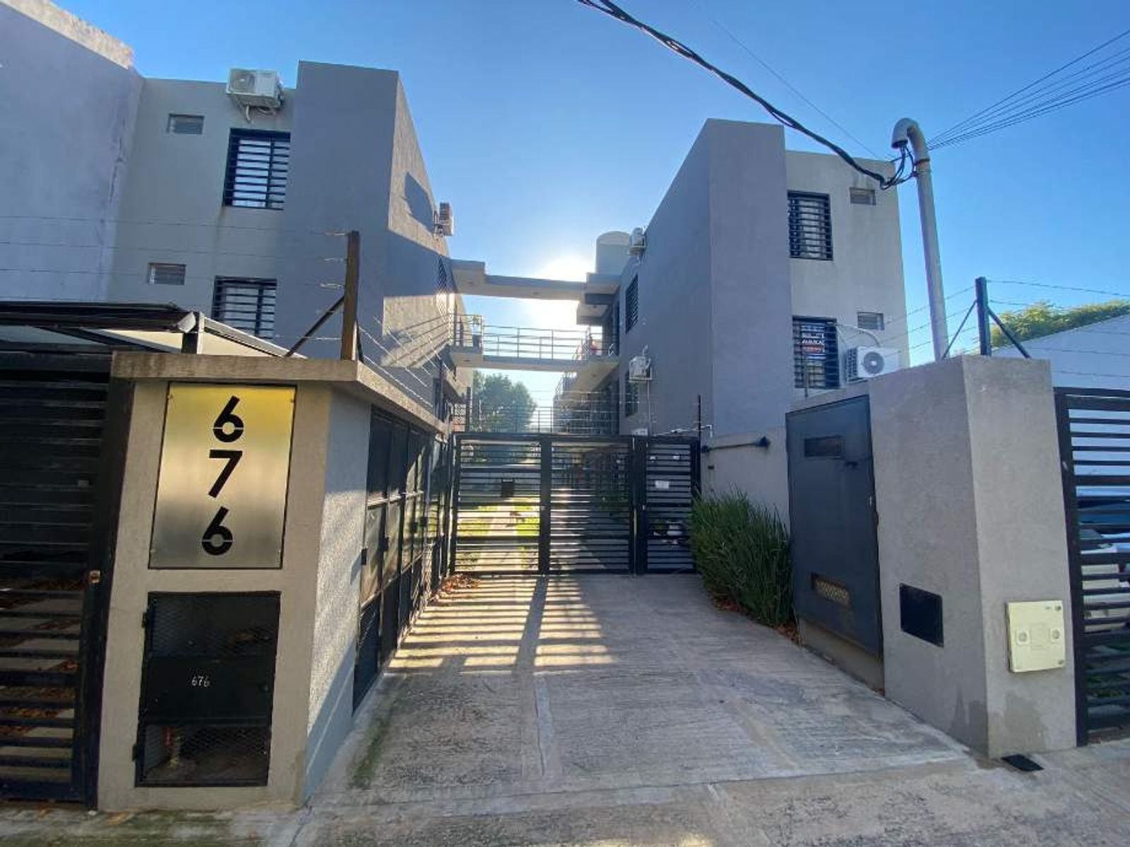 DEPARTAMENTO DE 2 AMBIENTES EN VENTA - MORON SUR