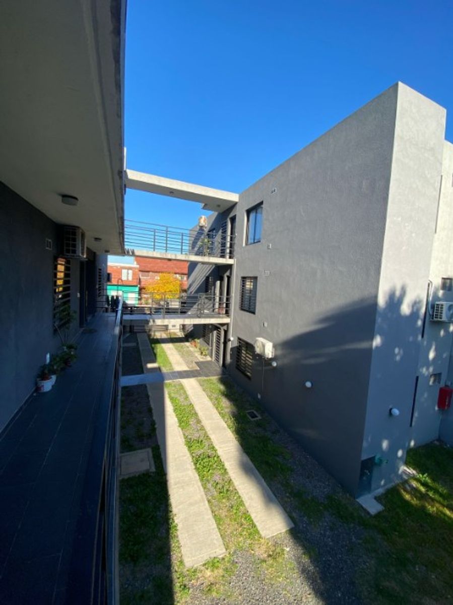Humaita 676 · Morón — foto 5