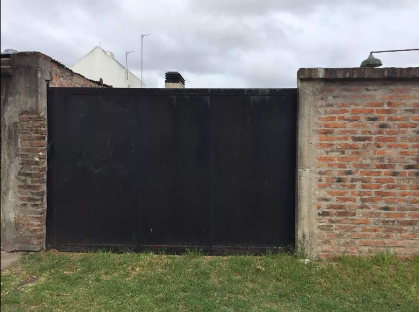 ESTRECHO DE BEAGLE AL 2400 · Almirante Brown — foto 4