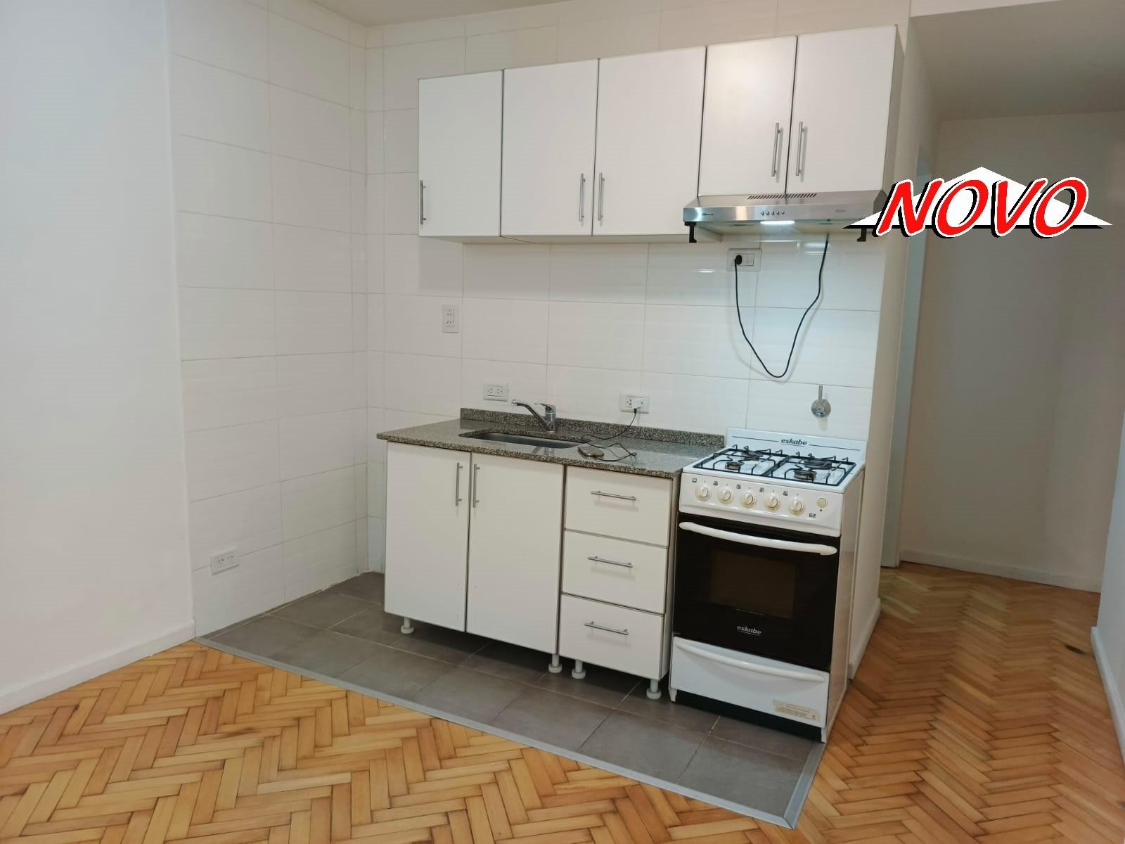 PRES JOSE EVARISTO URIBURU 600 · Balvanera — foto 4