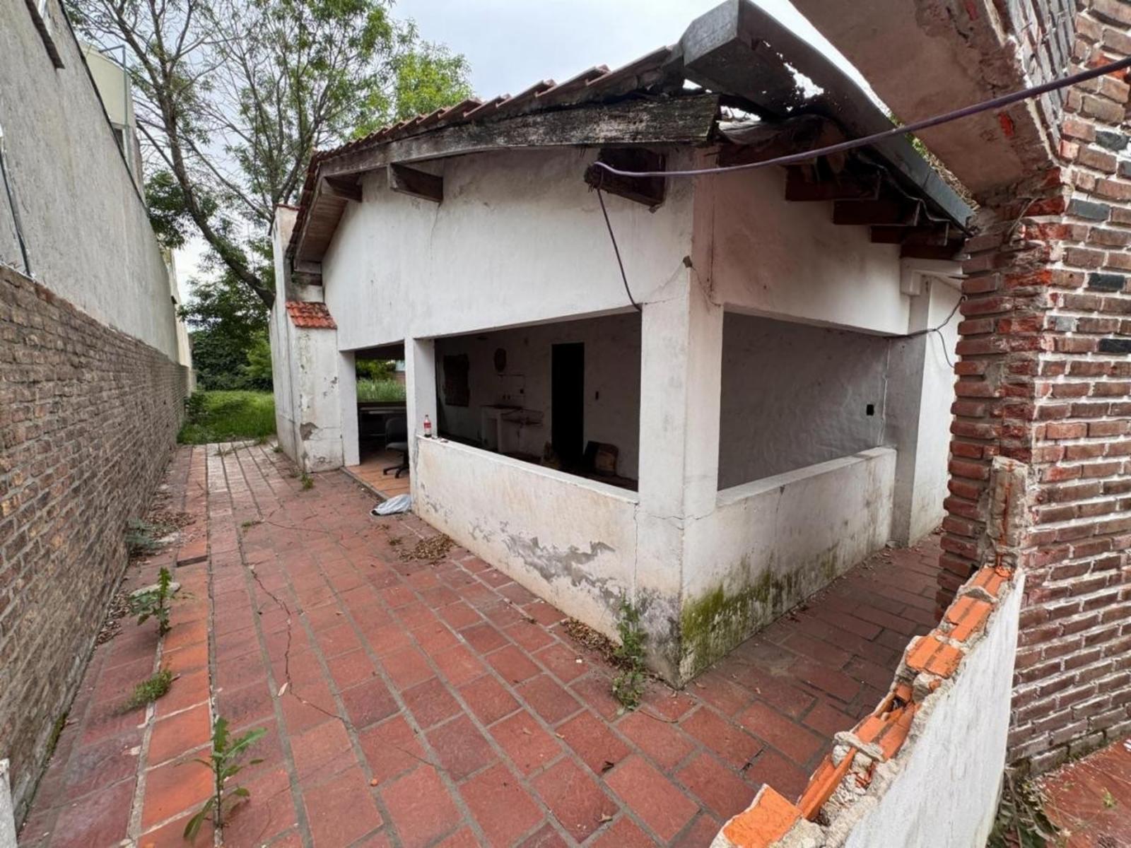 MAESTRAS GACHET 3741 · Morón — foto 15