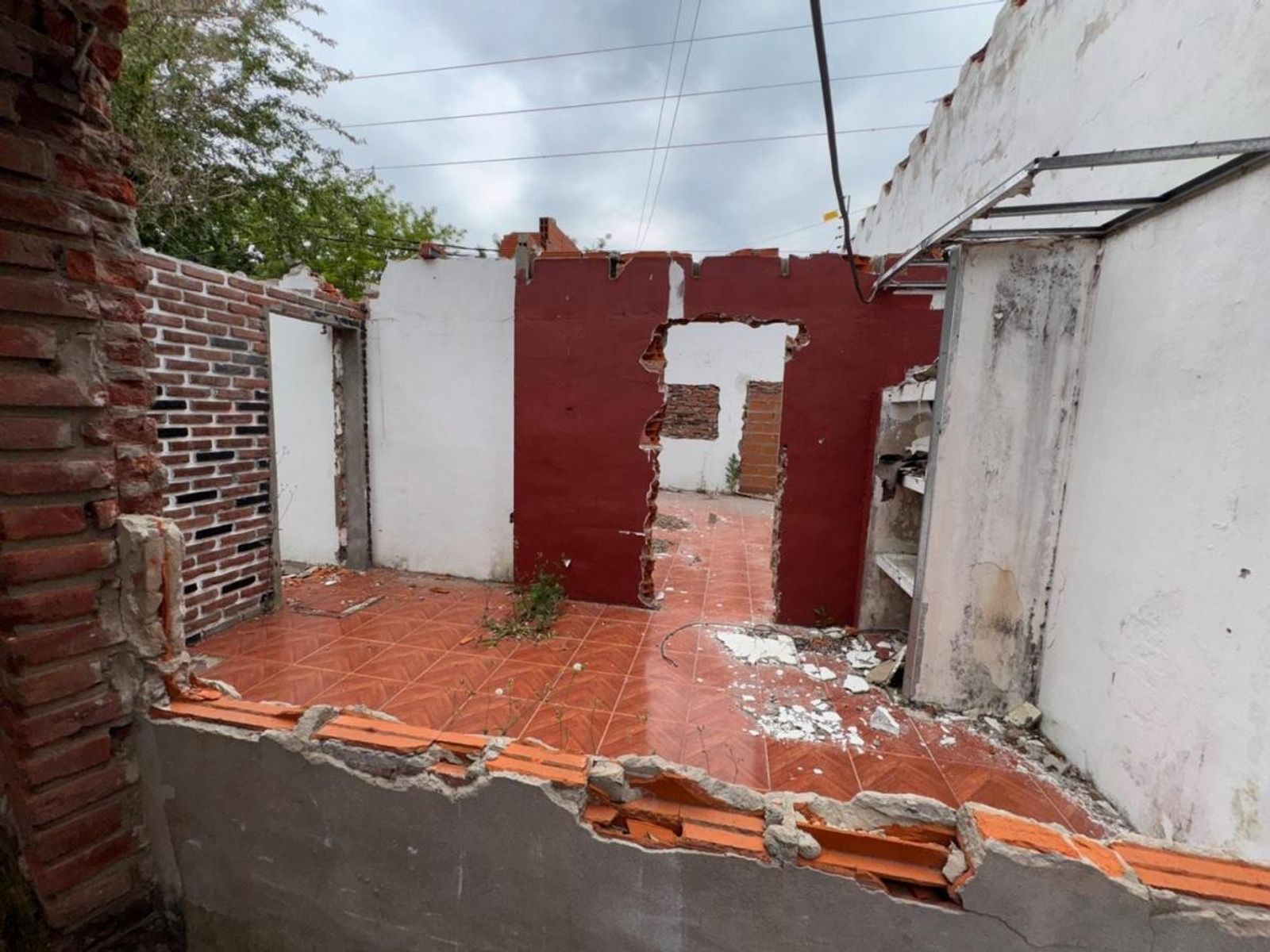 MAESTRAS GACHET 3741 · Morón — foto 6