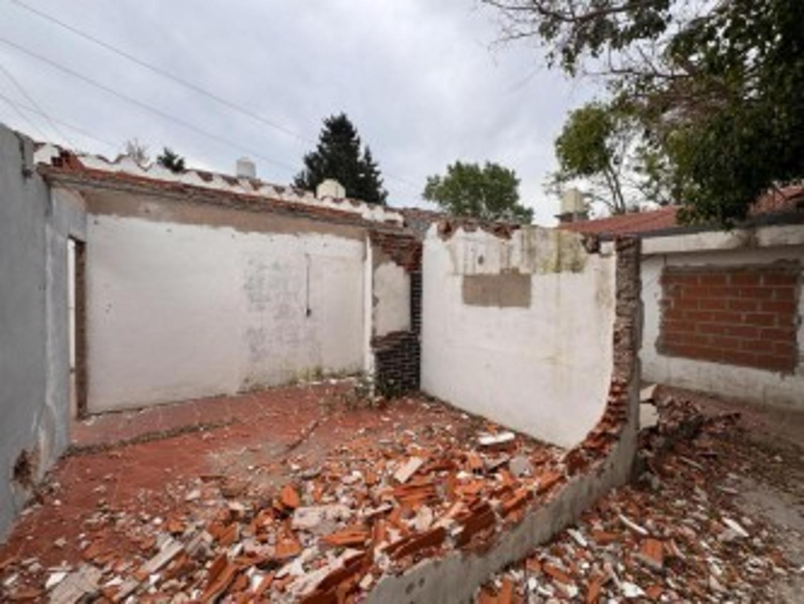 MAESTRAS GACHET 3741 · Morón — foto 7