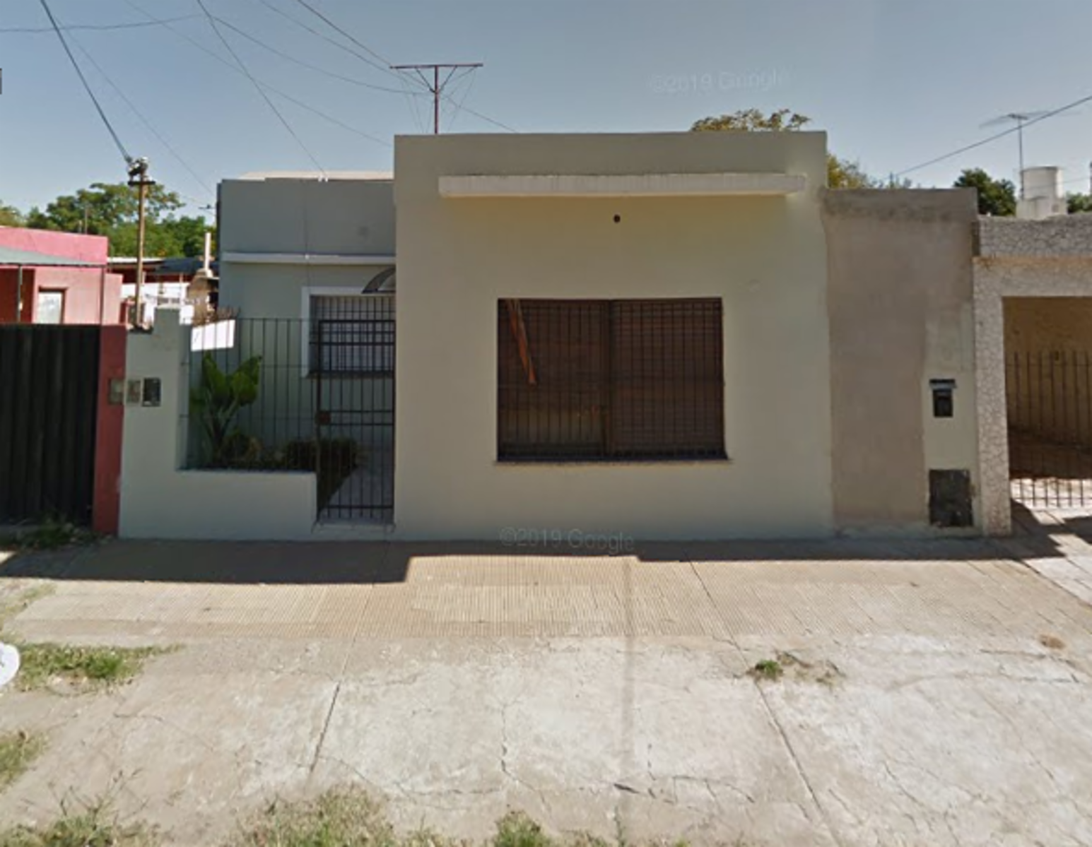 Hermosa casa de tres ambientes en venta