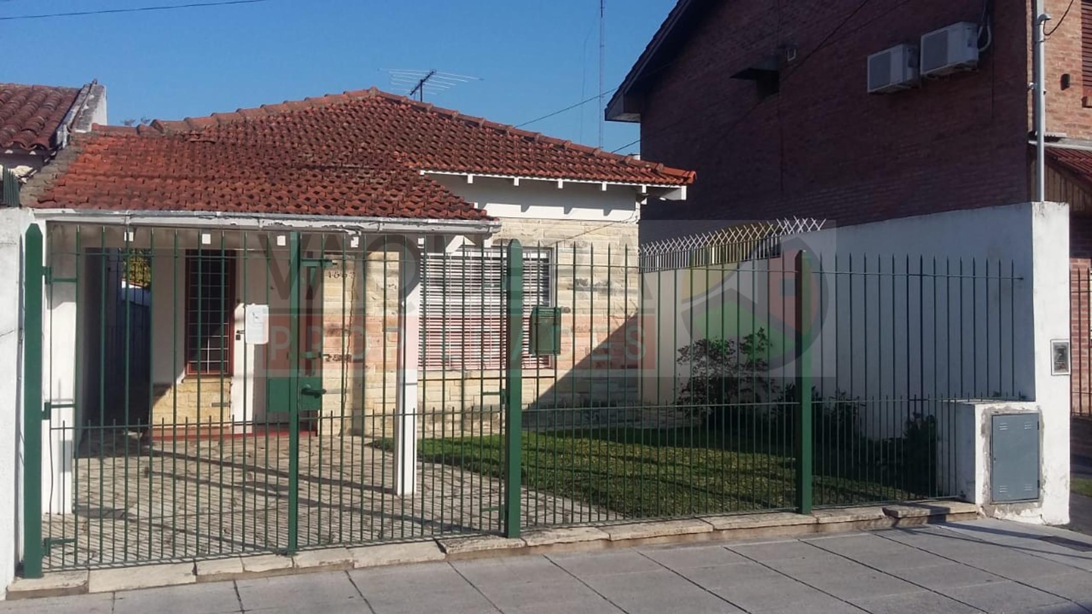 Impecable chalet de 4 ambientes en una planta con jardin y pileta