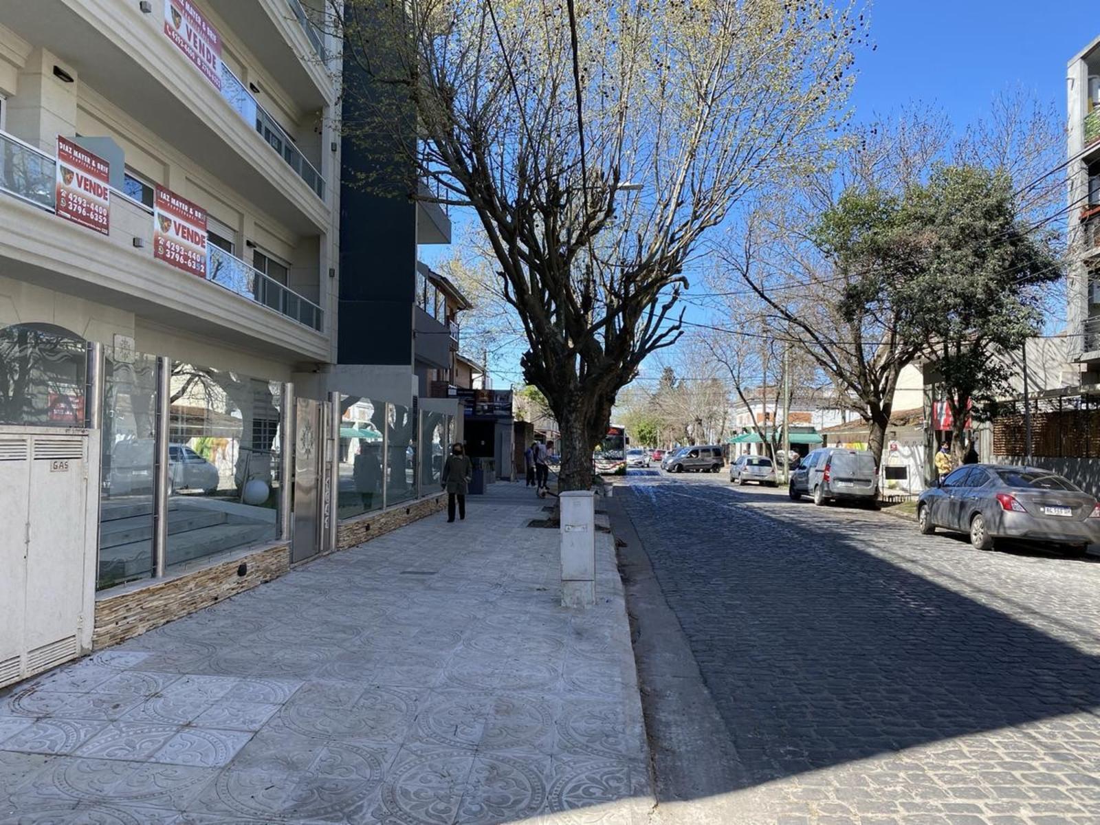 Drumond 1041 · Almirante Brown — foto 21