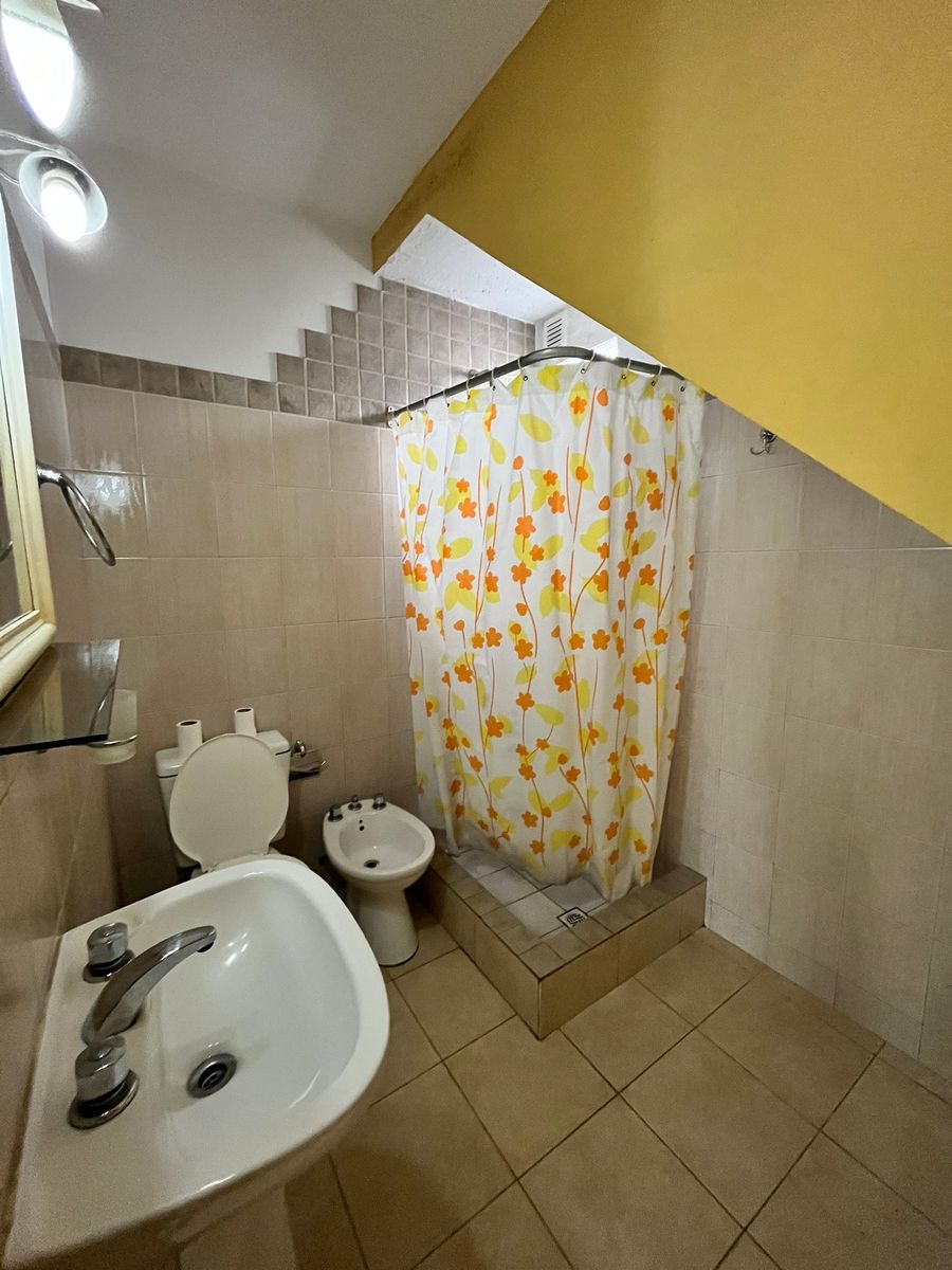 SARRATEA 4132 · La Matanza — foto 11