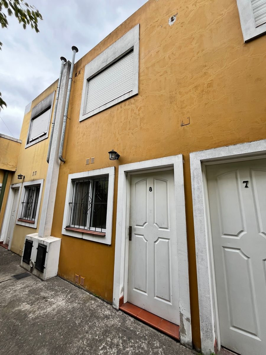 SARRATEA 4132 · La Matanza — foto 18