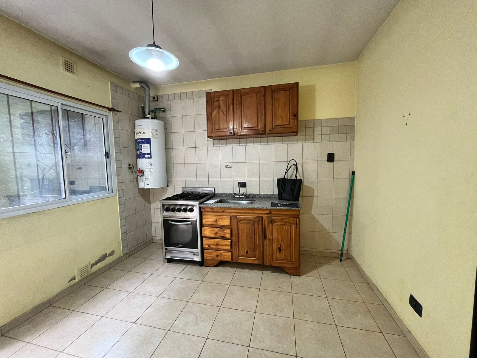SARRATEA 4132 · La Matanza — foto 3