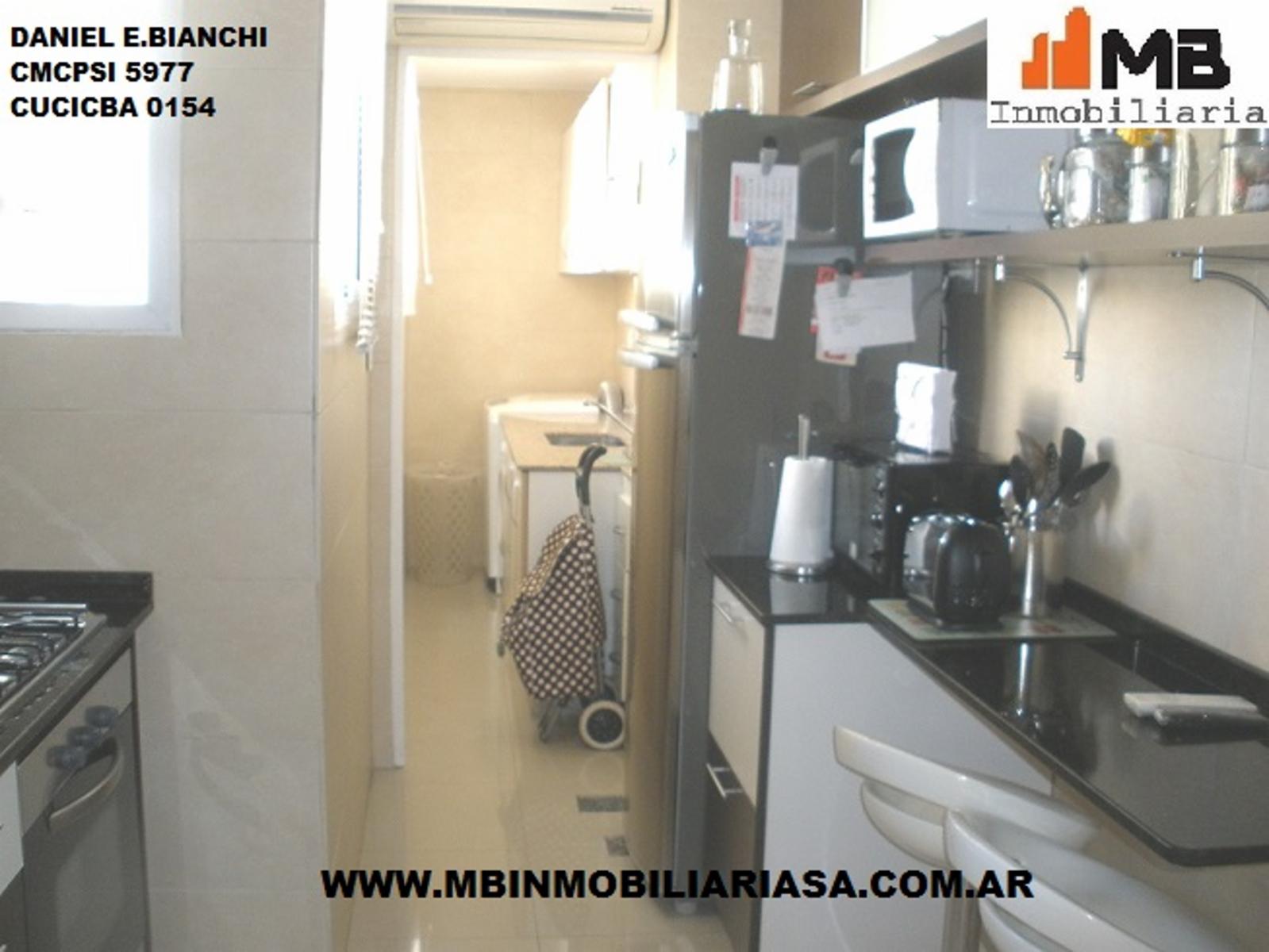 Valentin Gomez al 3400 · Almagro — foto 4