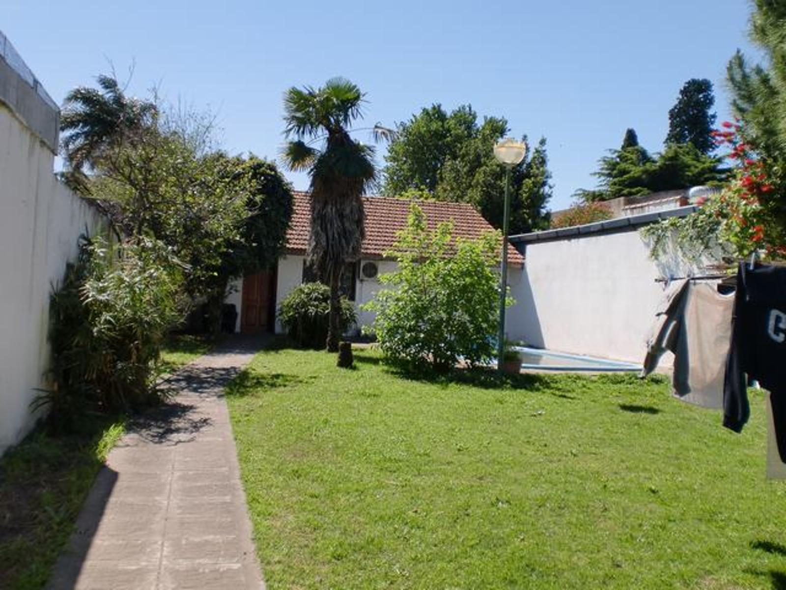 Azcuenaga 1040 · Quilmes — foto 17