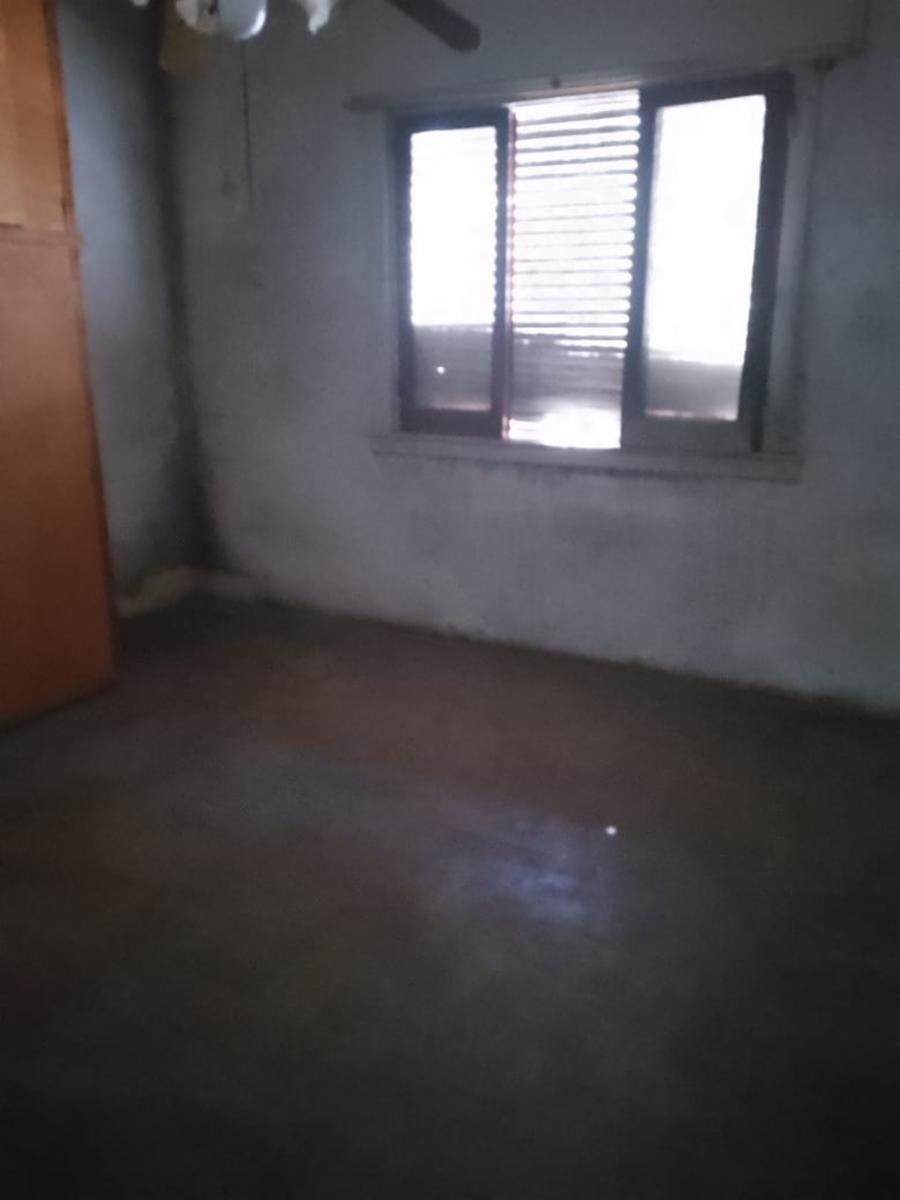 Chacabuco  N° 948 · General Las Heras — foto 4