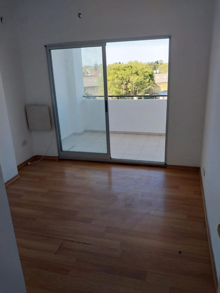 Av. Almirante Brown 2967 · Lomas De Zamora — foto 4