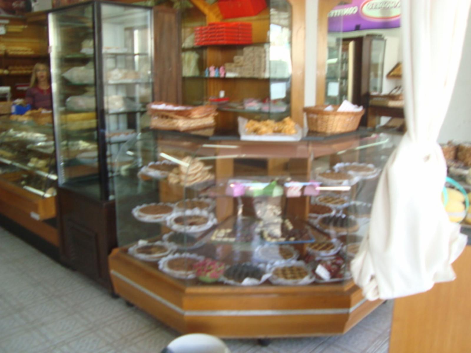 BELGRANO 1200 · Almirante Brown — foto 4