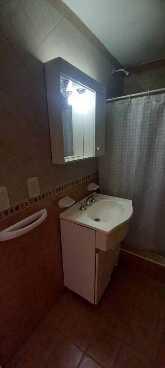 Triunvirato 3047 2º villa luzuriaga · La Matanza — foto 7