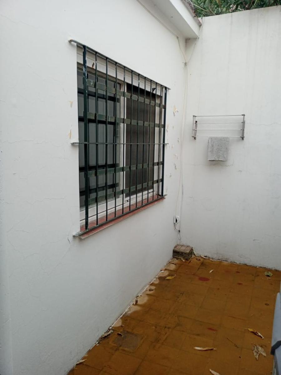 Belgrano  1860 · Lomas De Zamora — foto 4