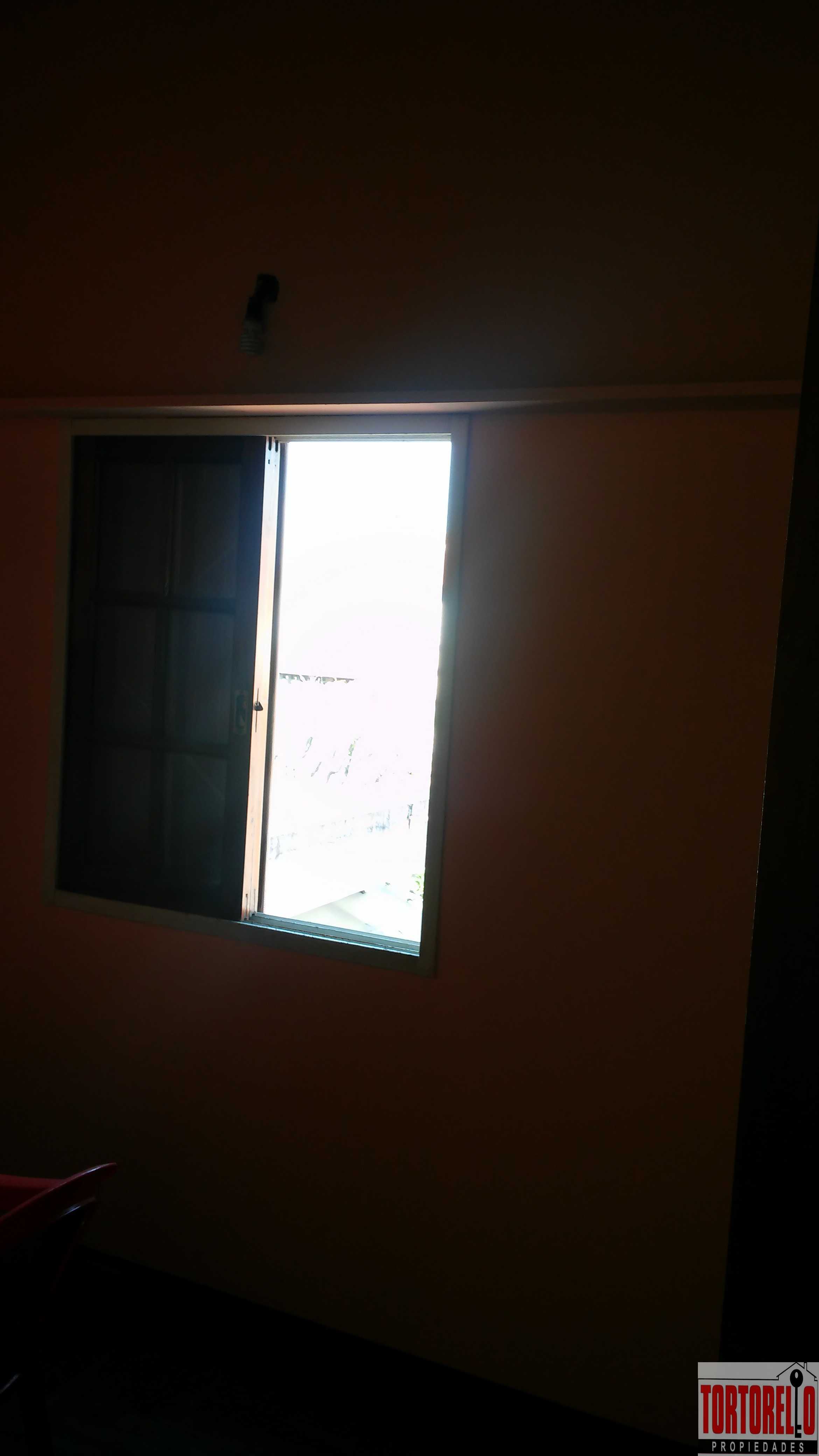 Trole 1100 · Ituzaingó — foto 12