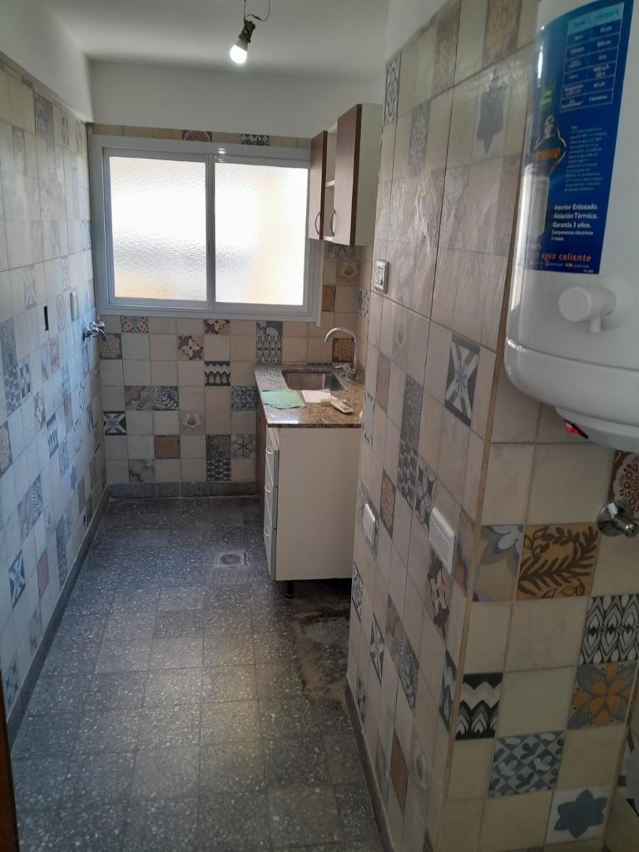 M. SASTRE  94 · Morón — foto 5