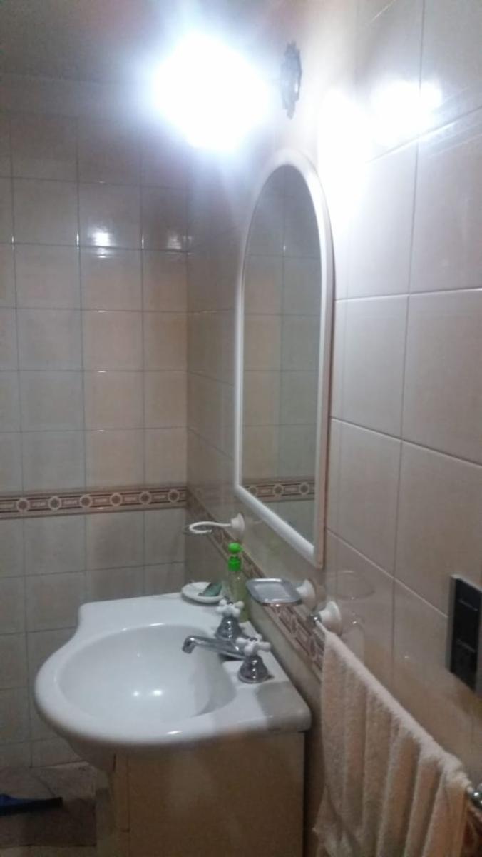Campana 863 · Morón — foto 8