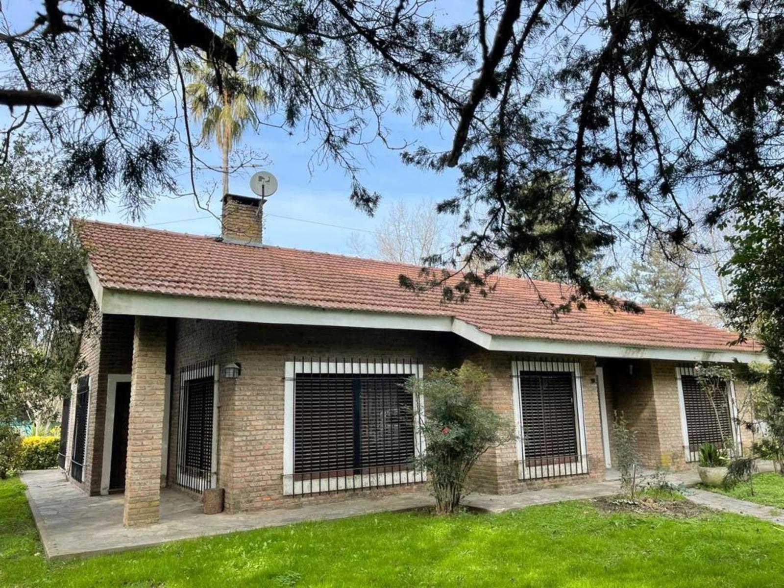 Quinta 3 Ambientes En Venta - La Reja, Moreno