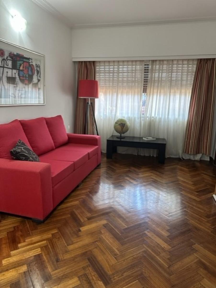 EMILIO CASTRO 5000 · Villa Luro — foto 19