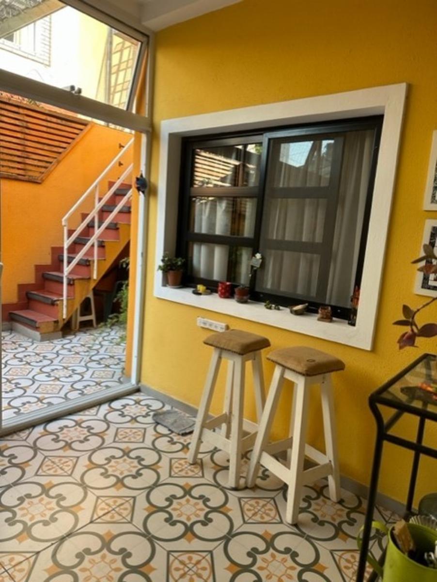 EMILIO CASTRO 5000 · Villa Luro — foto 3