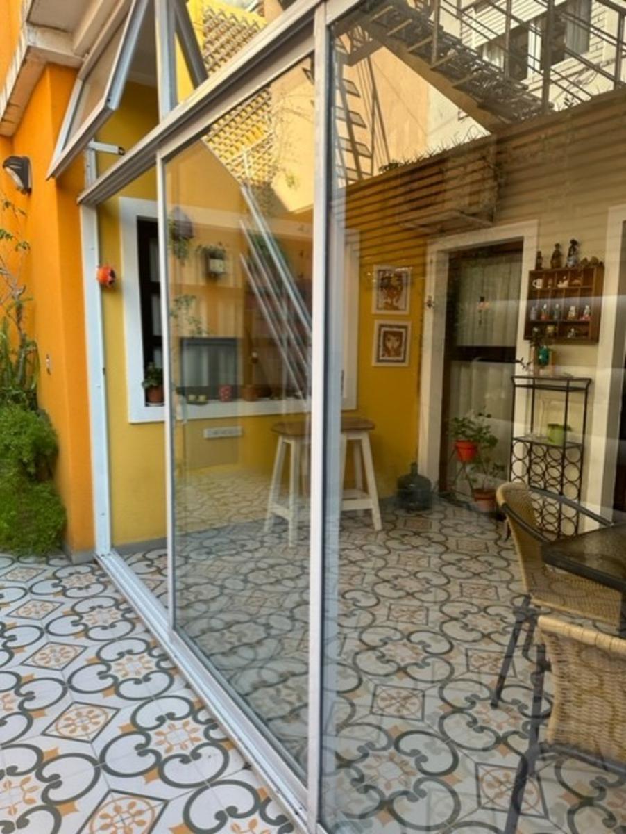 EMILIO CASTRO 5000 · Villa Luro — foto 5