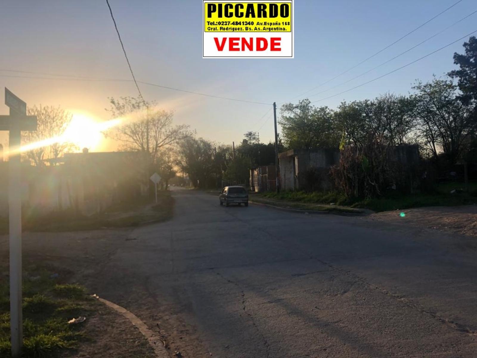 DOS LOTES TERRENOS EN VENTA EN Bº ALMIRANTE BROWN REF. AR73 GRAL. RODRIGUEZ PICCARDO.