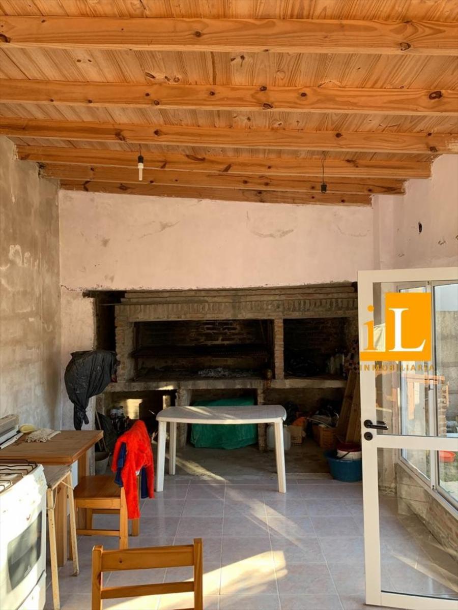 Bv. Pintos · Brandsen — foto 8