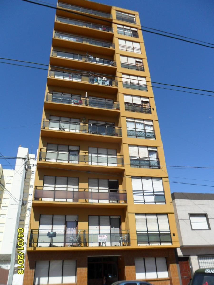 89 y 4 · Necochea — foto 6