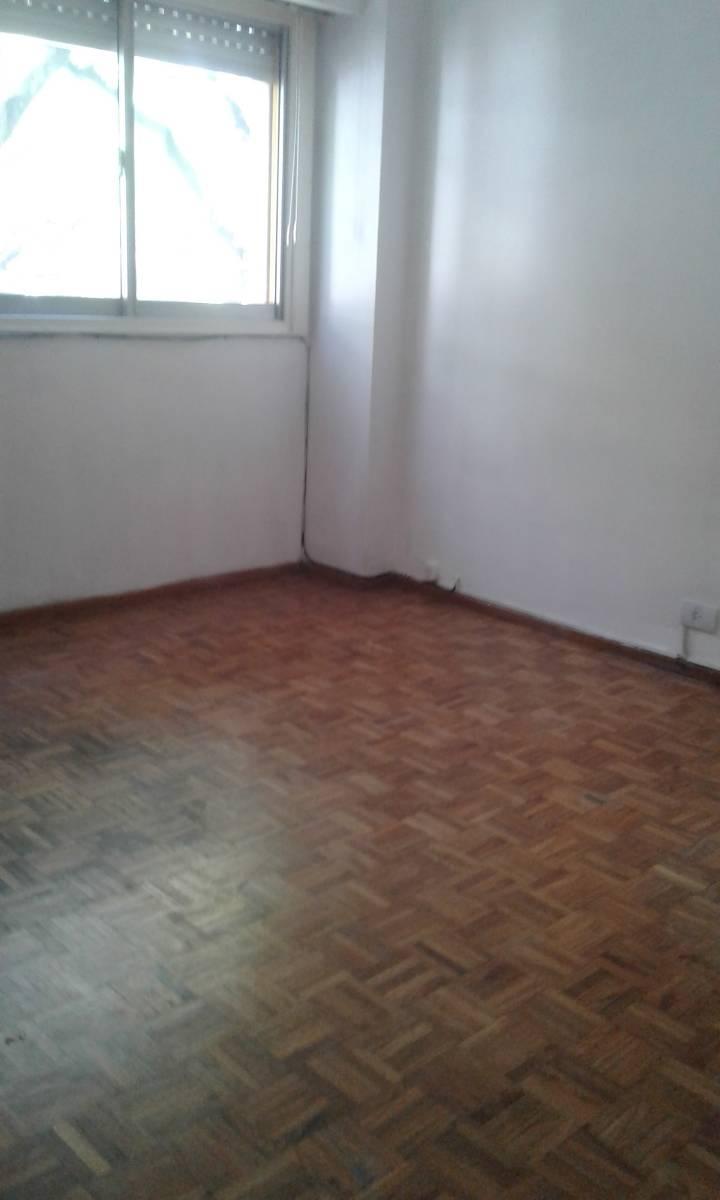 ALVAREZ THOMAS 100 · Colegiales — foto 17