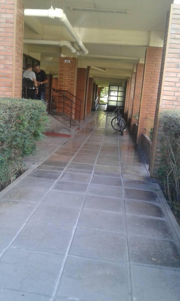 ALVAREZ THOMAS 100 · Colegiales — foto 3