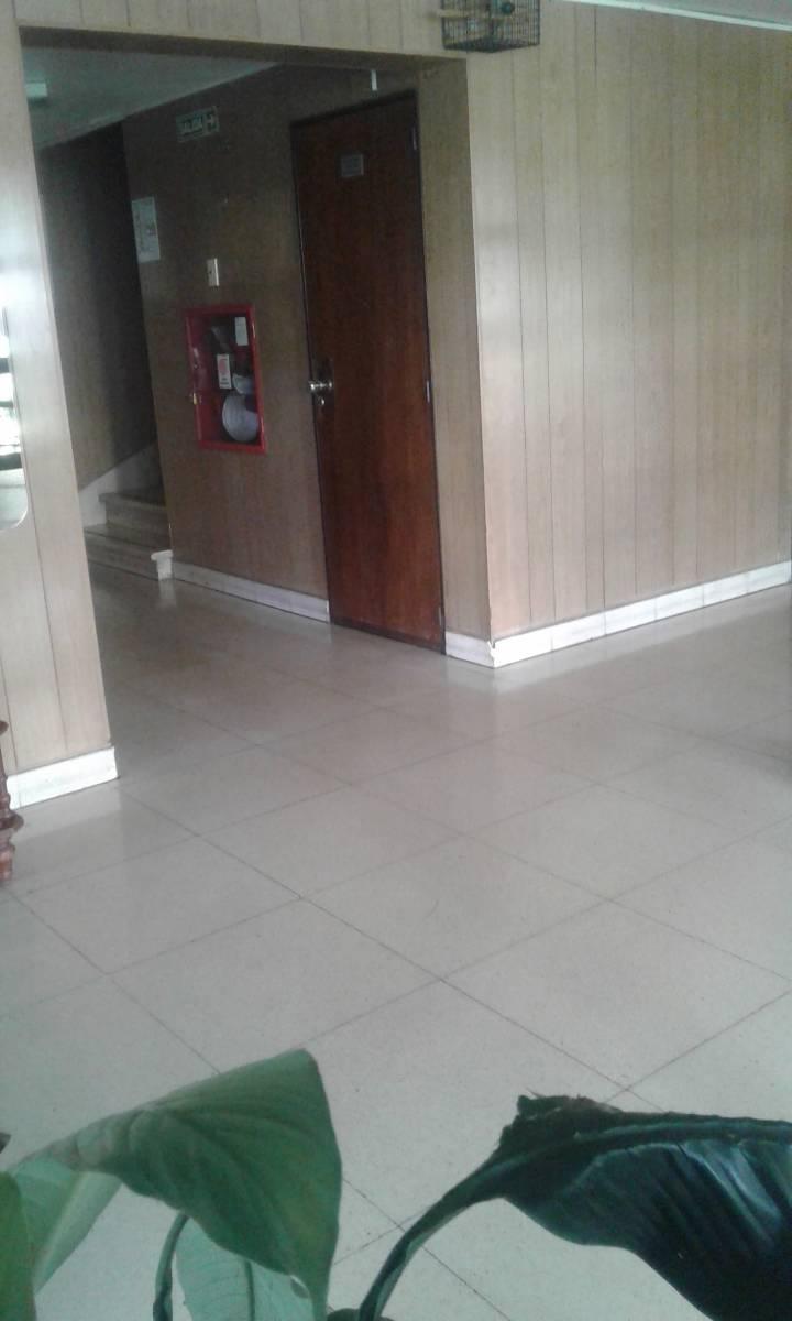 ALVAREZ THOMAS 100 · Colegiales — foto 5