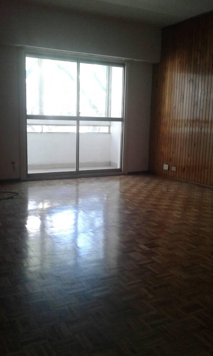 ALVAREZ THOMAS 100 · Colegiales — foto 9