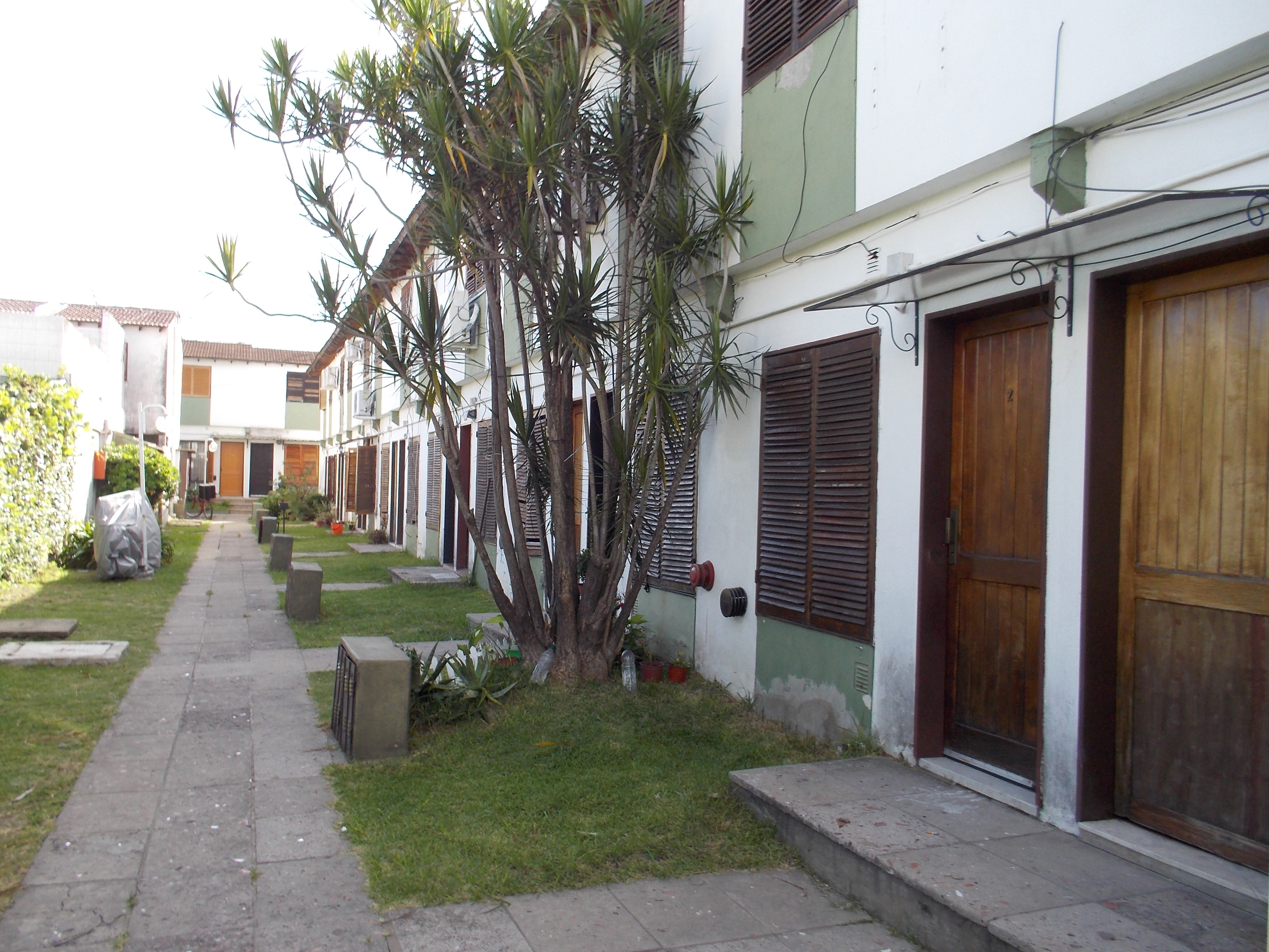 RAMOS MEJIA. DUPLEX 2 AMBIENTES CON LAVADERO.(APTO CREDITO)
