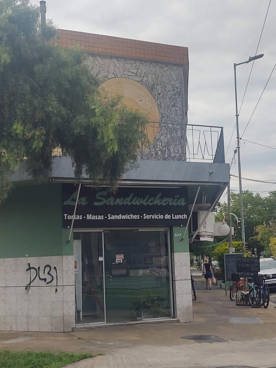 Primera Junta Y Los Andes · Morón — foto 3