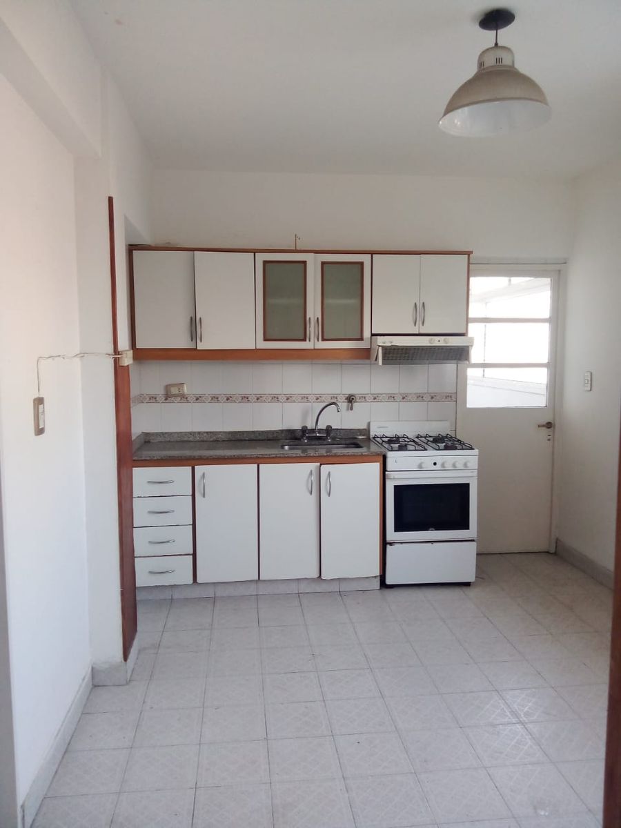 MERCEDES 390 · Floresta — foto 5