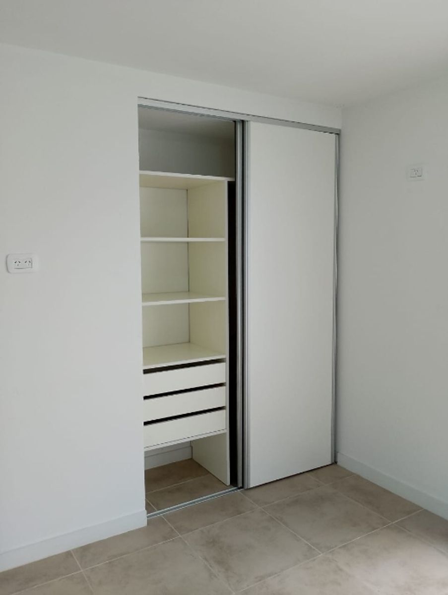 Curupayti 757 · Morón — foto 8