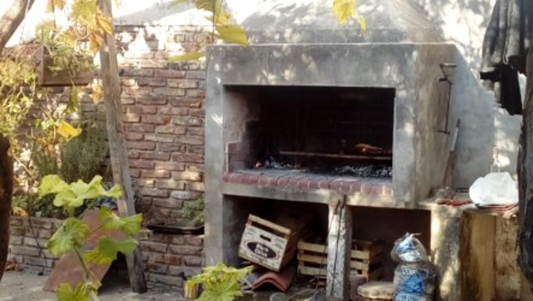 Pinto 364 · Ituzaingó — foto 6
