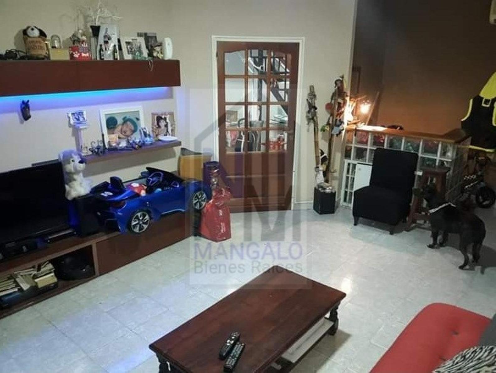 Ramon Falcon 4800 · Villa Luro — foto 3