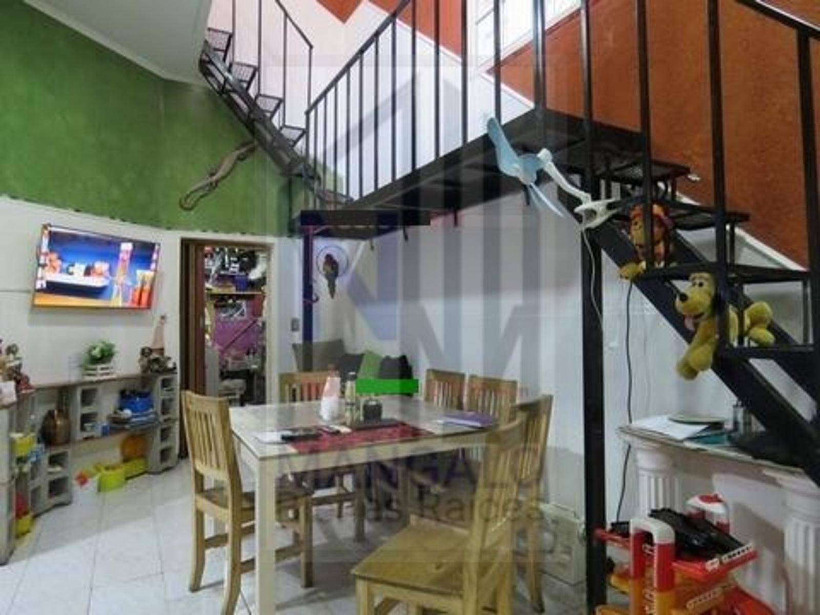 Ramon Falcon 4800 · Villa Luro — foto 4