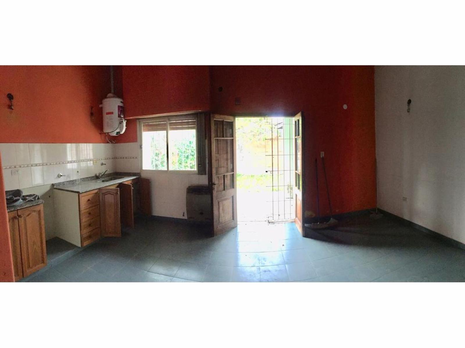 Pagano 107 · Almirante Brown — foto 4