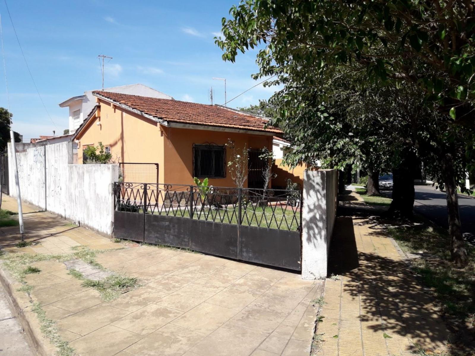 Udet 2550 · Tres De Febrero — foto 6