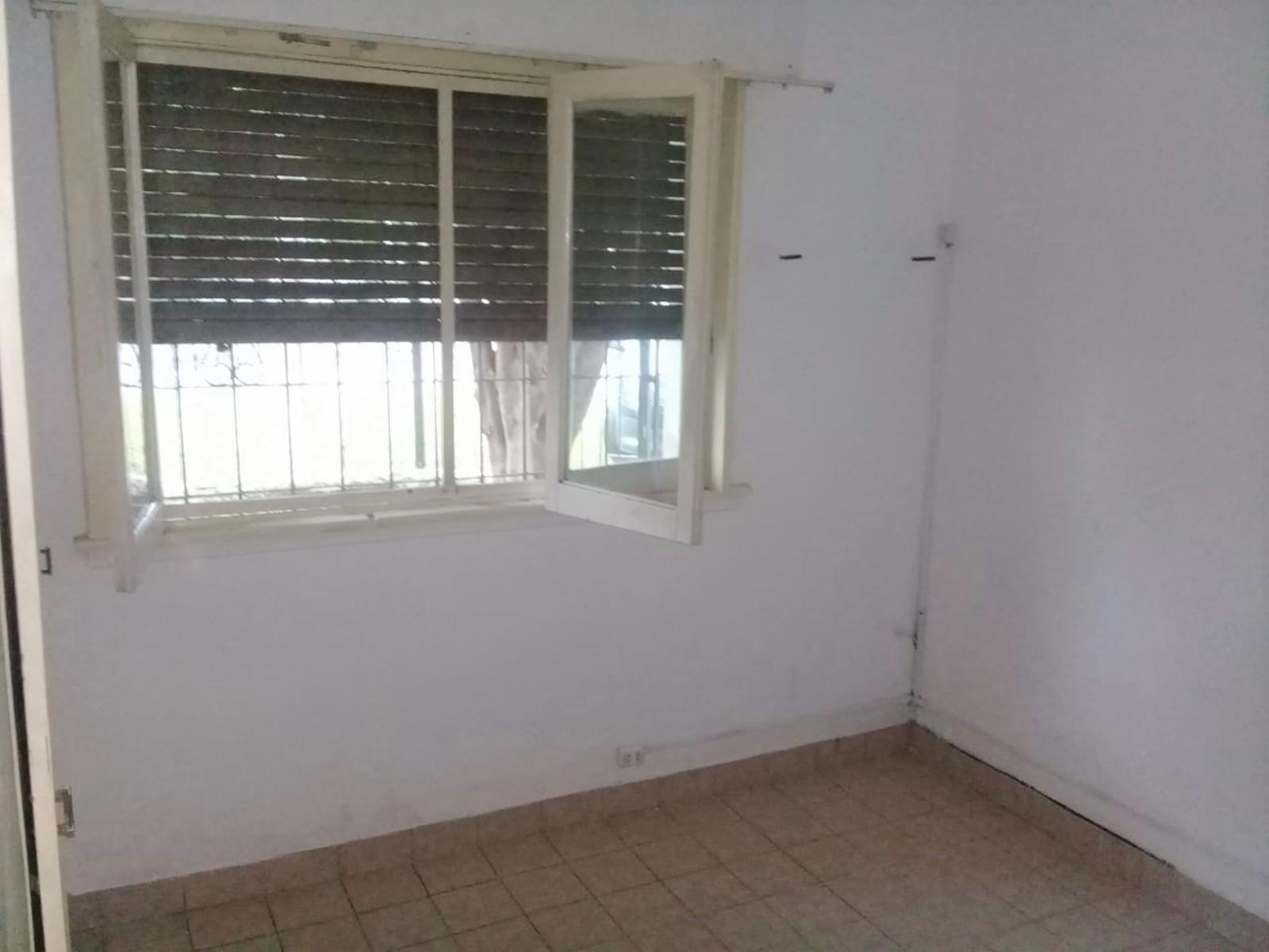ALEM 2700 · Morón — foto 14