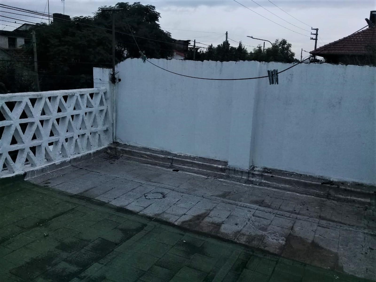 ALEM 2700 · Morón — foto 4