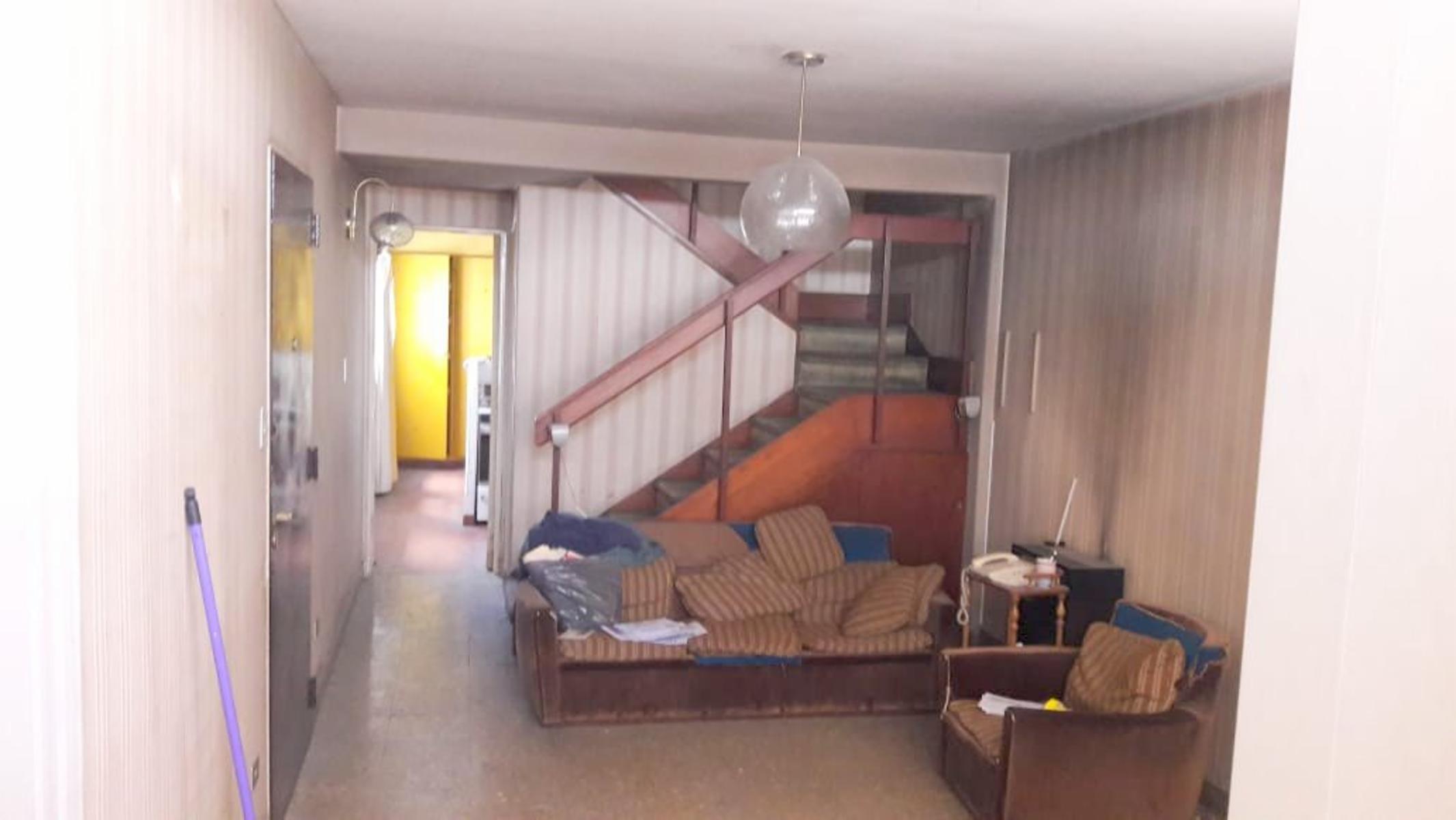 AV RIVADAVIA 16284 4° 9 · Morón — foto 7