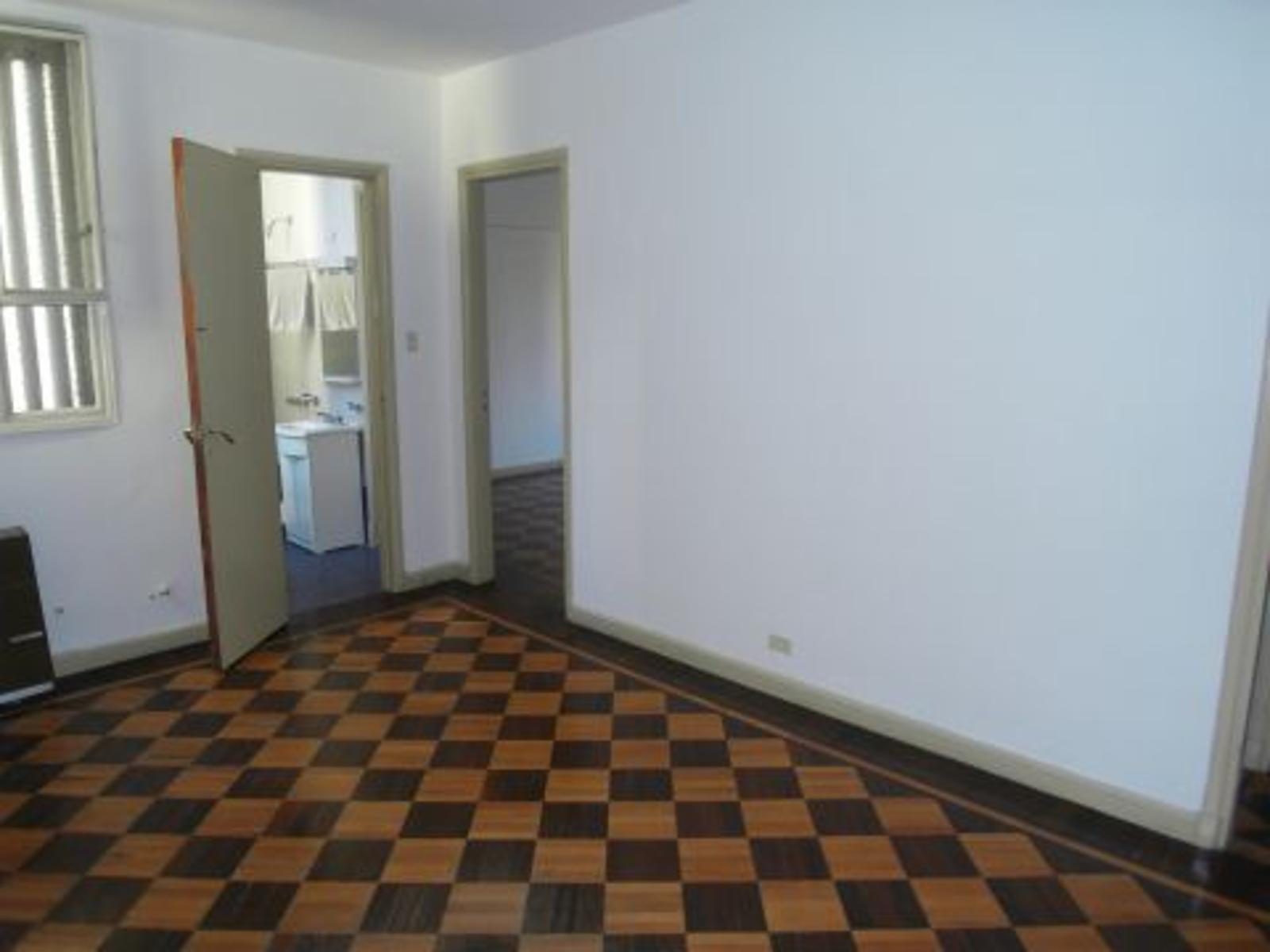 Alsina al 900 · San Nicolás — foto 6