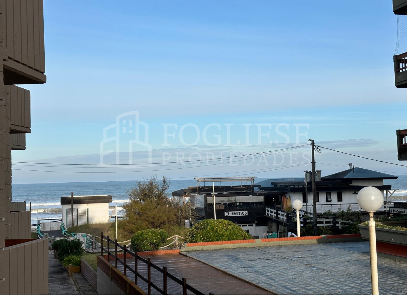 Avenida Buenos Aires y Costanera · Villa Gesell — foto 13