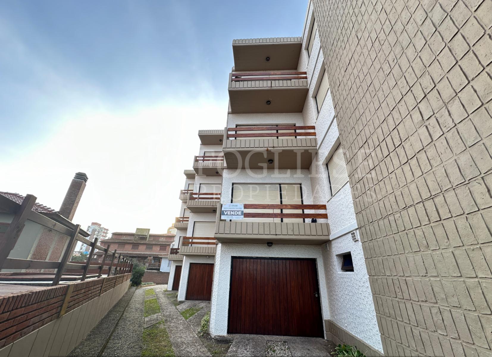 Avenida Buenos Aires y Costanera · Villa Gesell — foto 25