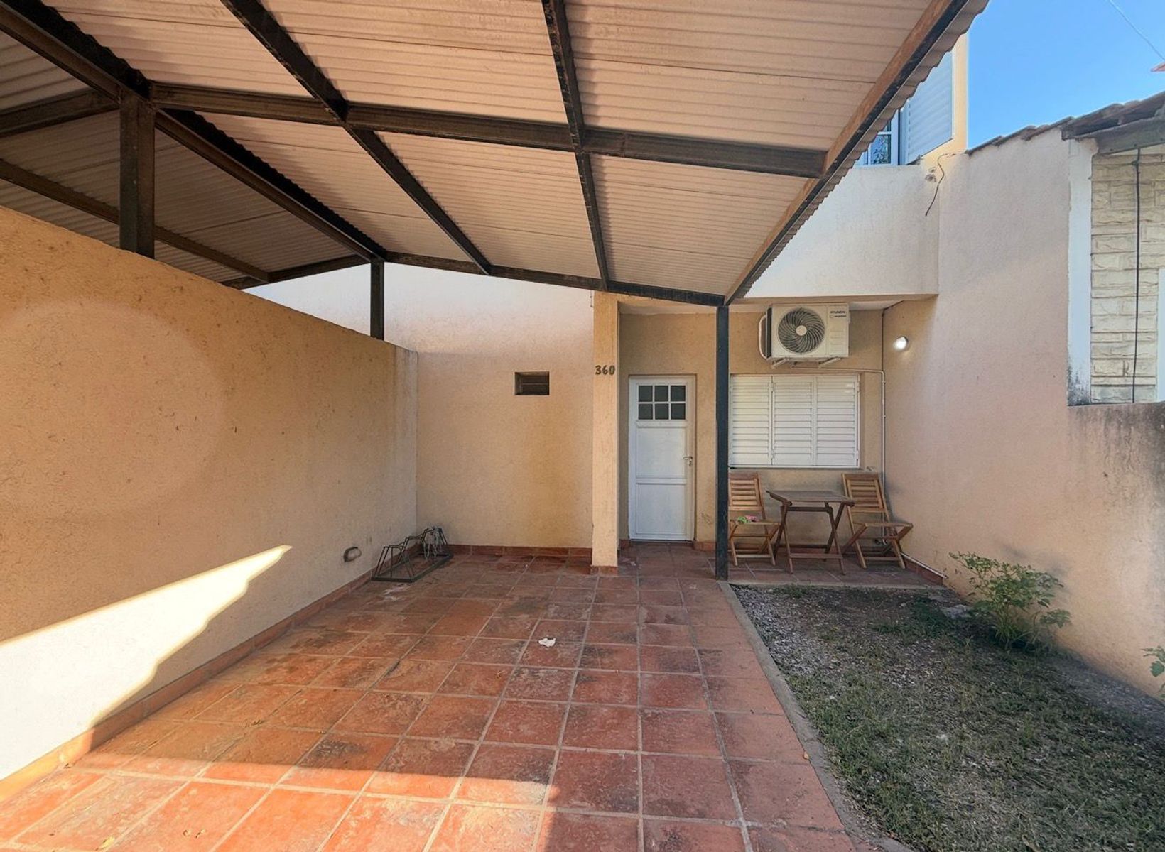 Larrea · General Villegas — foto 7